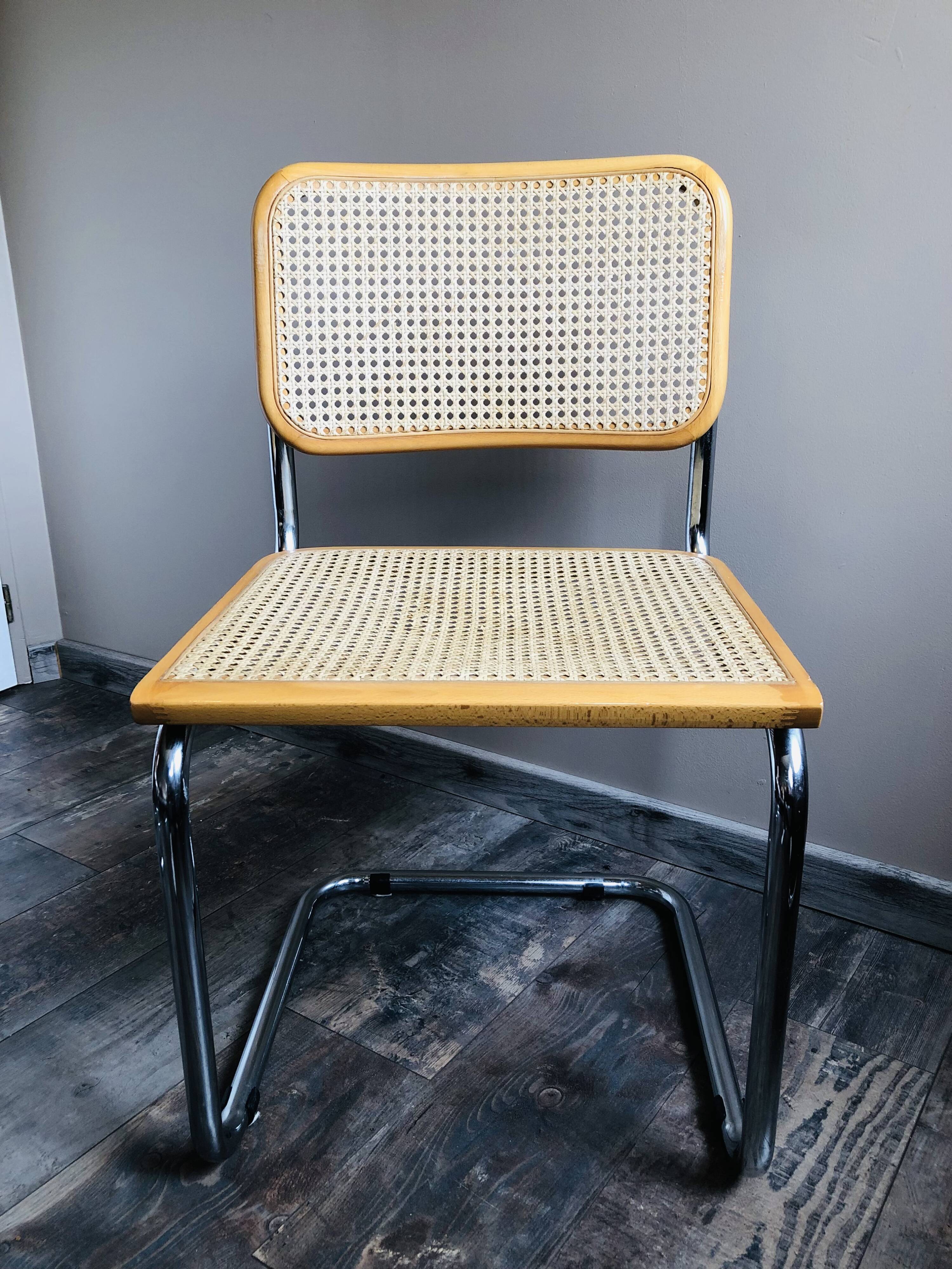 6 chaises B32  de Marcel Breuer - fabrication italienne