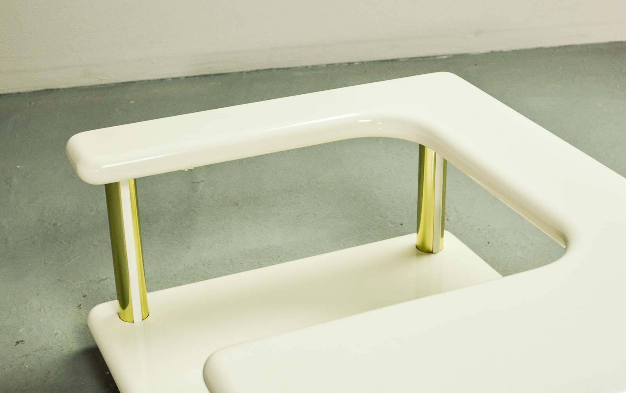 White High Gloss Free Form Italian Design Coffee Table w. Brass Accents 70s