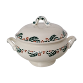 Soup in earthenware, holly model
