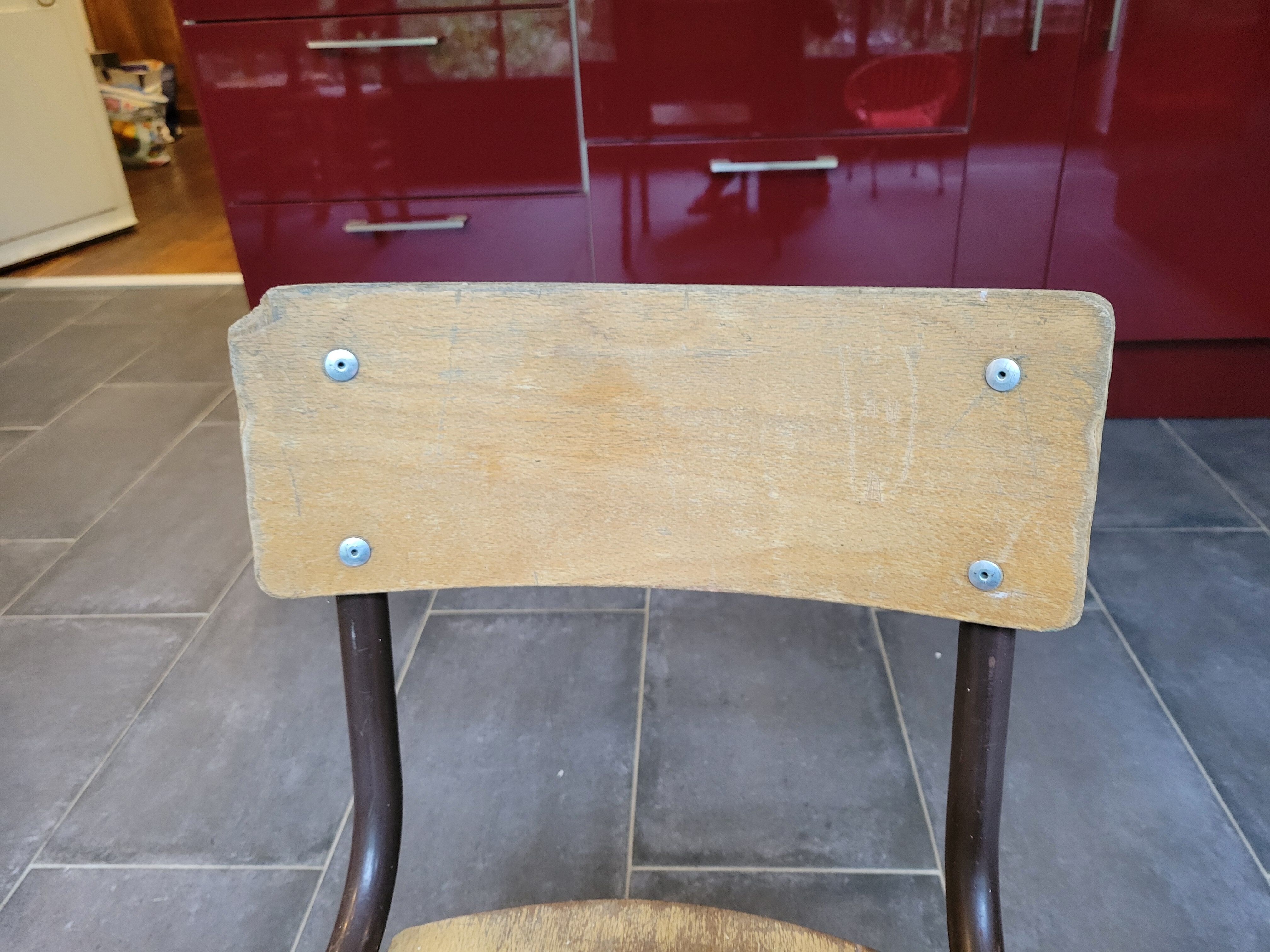 Ancienne chaise d école Mullca