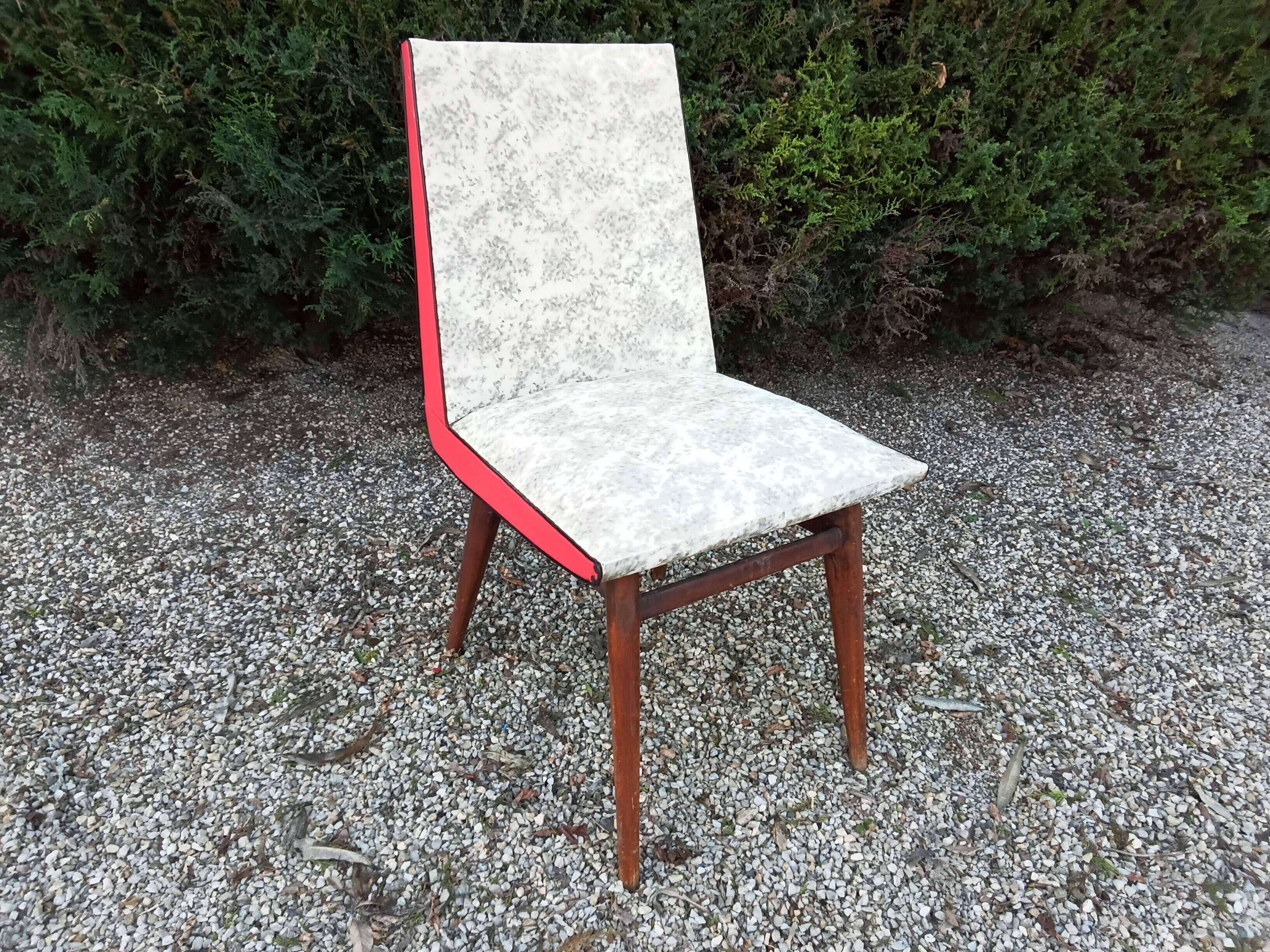 Chaise vintage pieds compas
