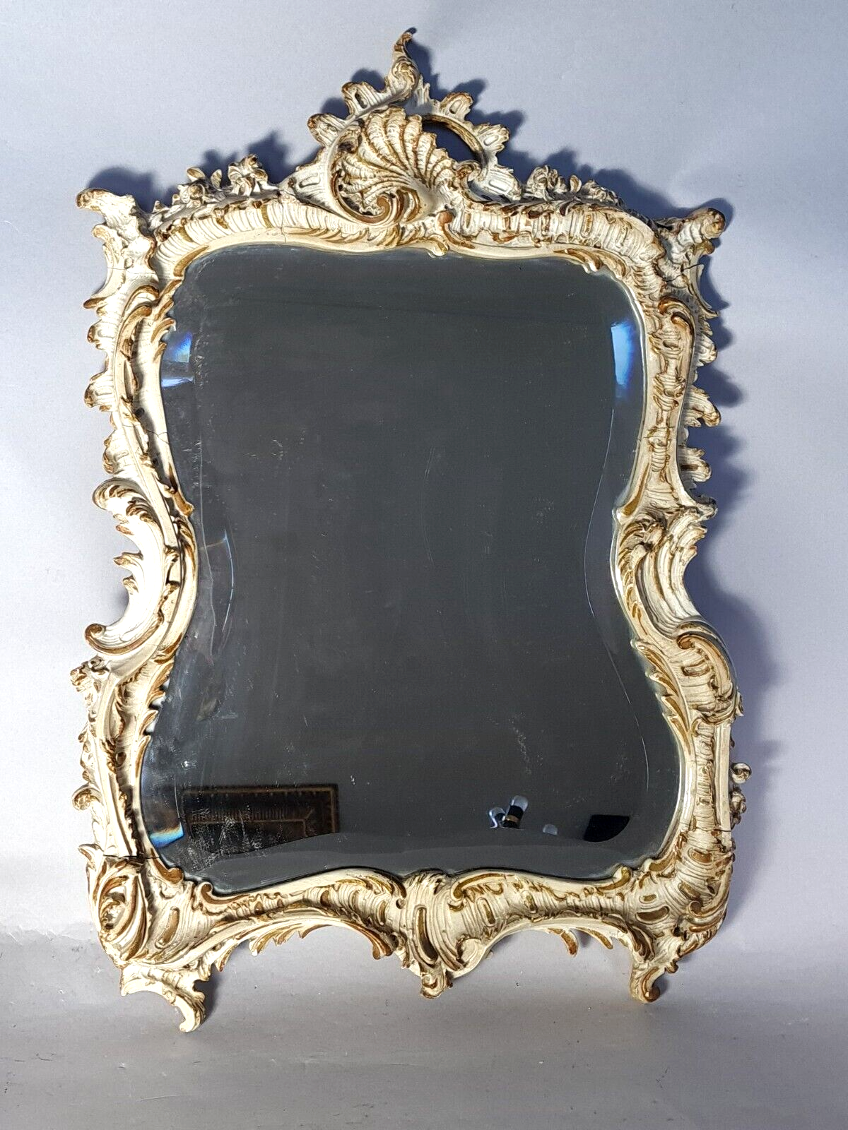 Beveled mirror late nineteenth century 61x44cm