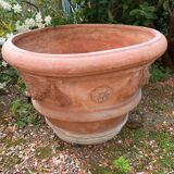 Terracotta pot handmade in Tuscany