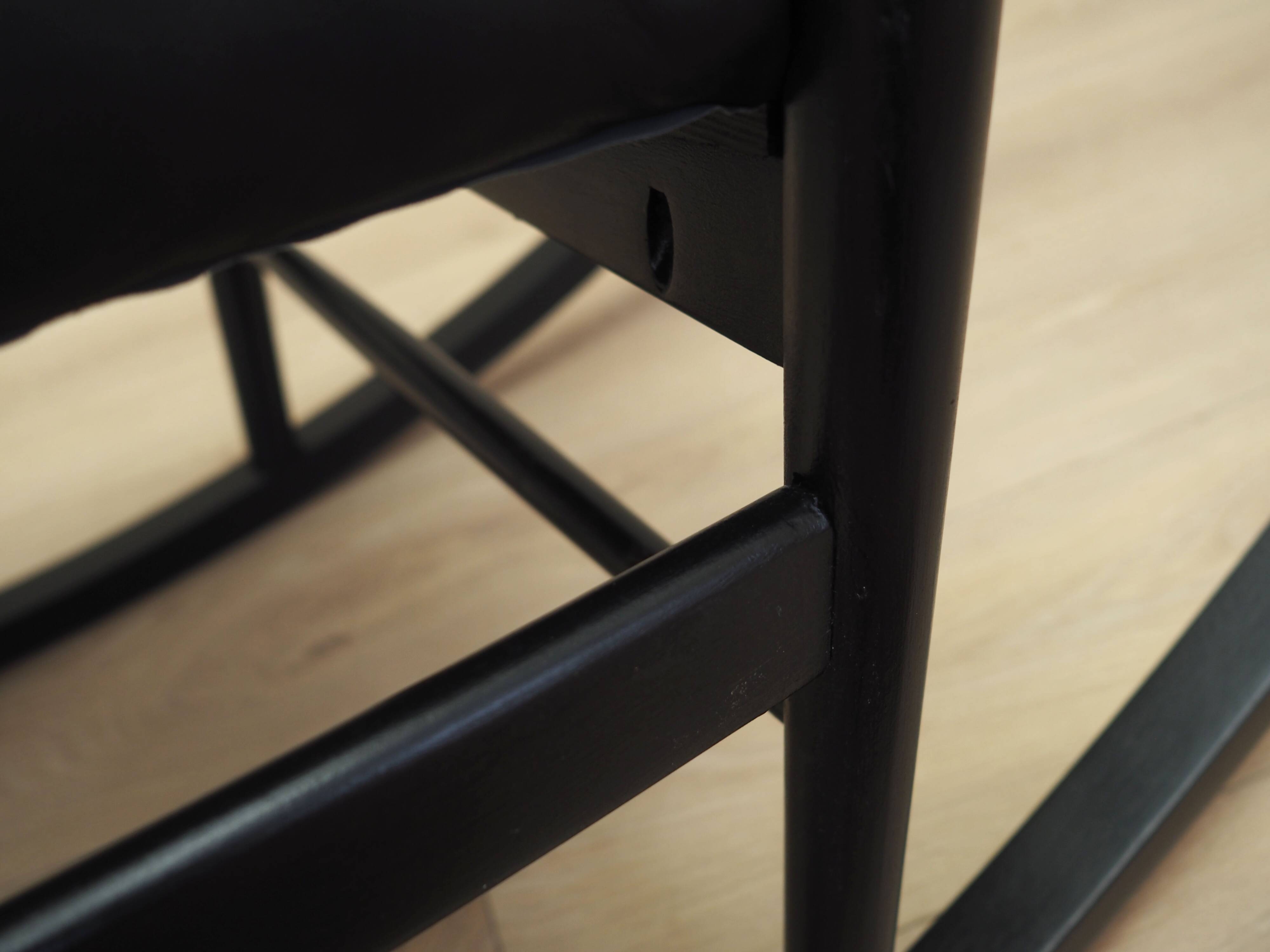 Beech rocking chair, Danish design, 1970s, production: Denmark