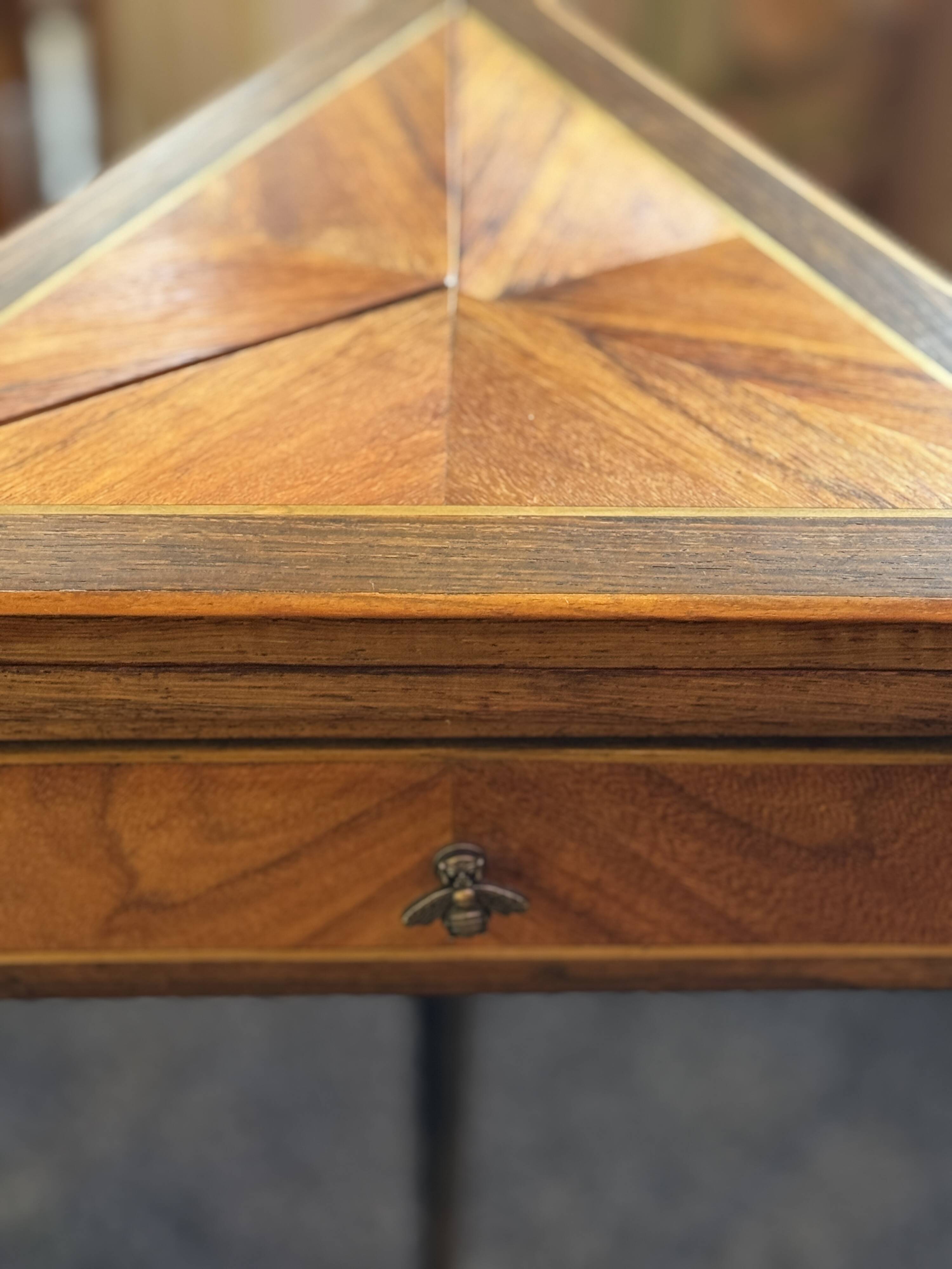Old foldable board game table