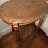 Oval pedestal table