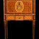 Secrétaire cabinet bargueno style Louis XVI en marqueterie de bois précieux