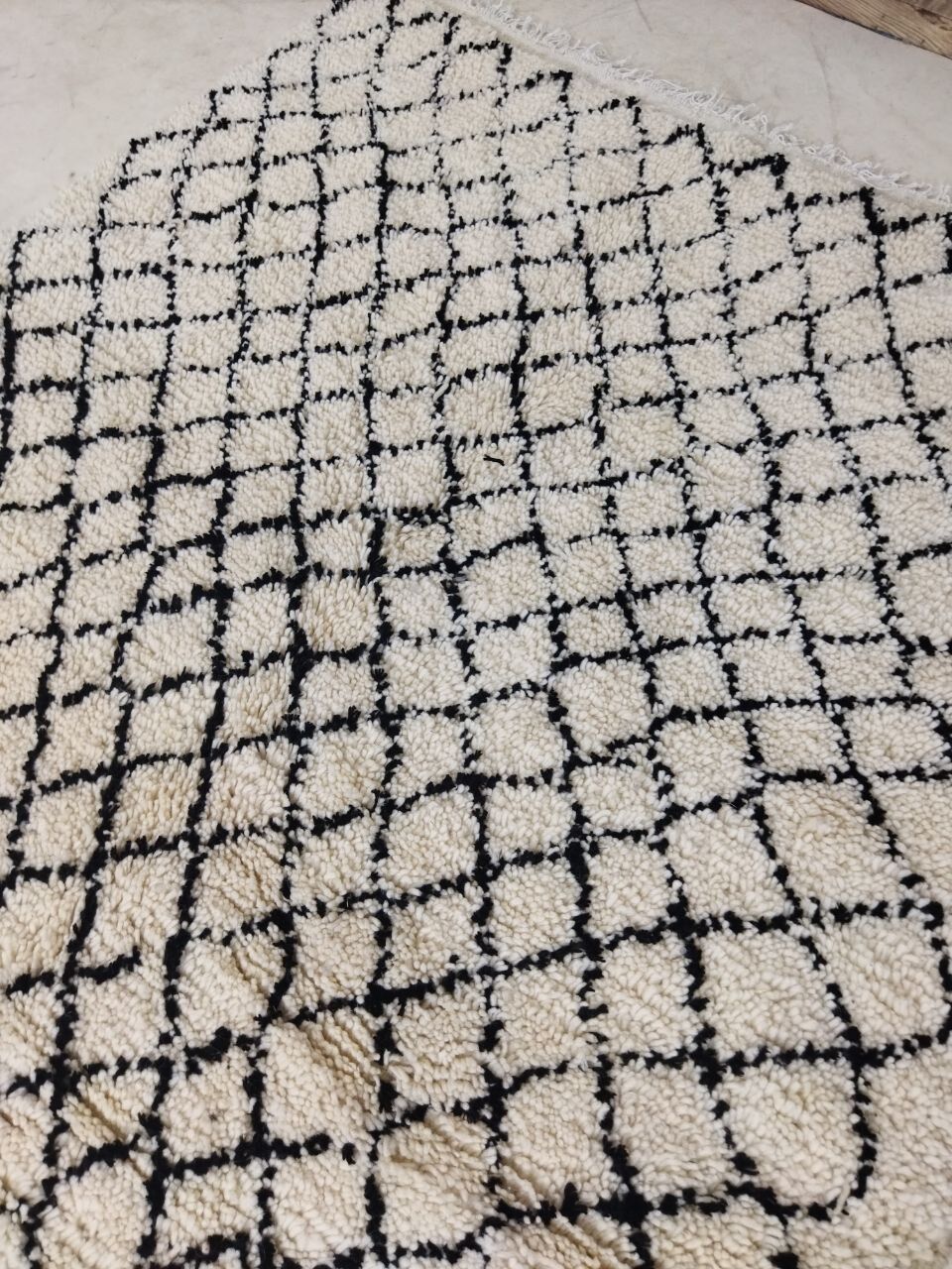 Handmade Moroccan Berber carpet 264 X 155 CM