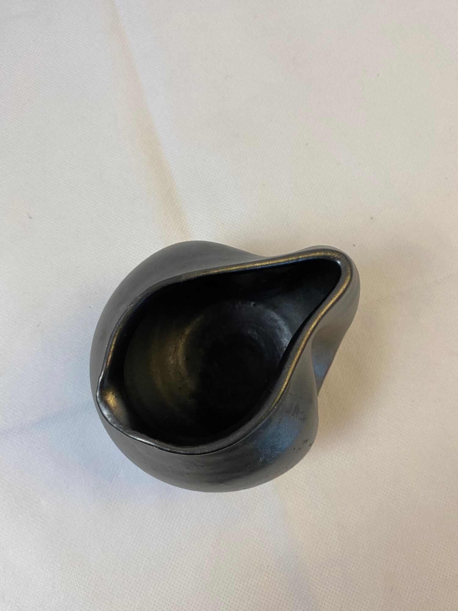 Moving vase Garillon