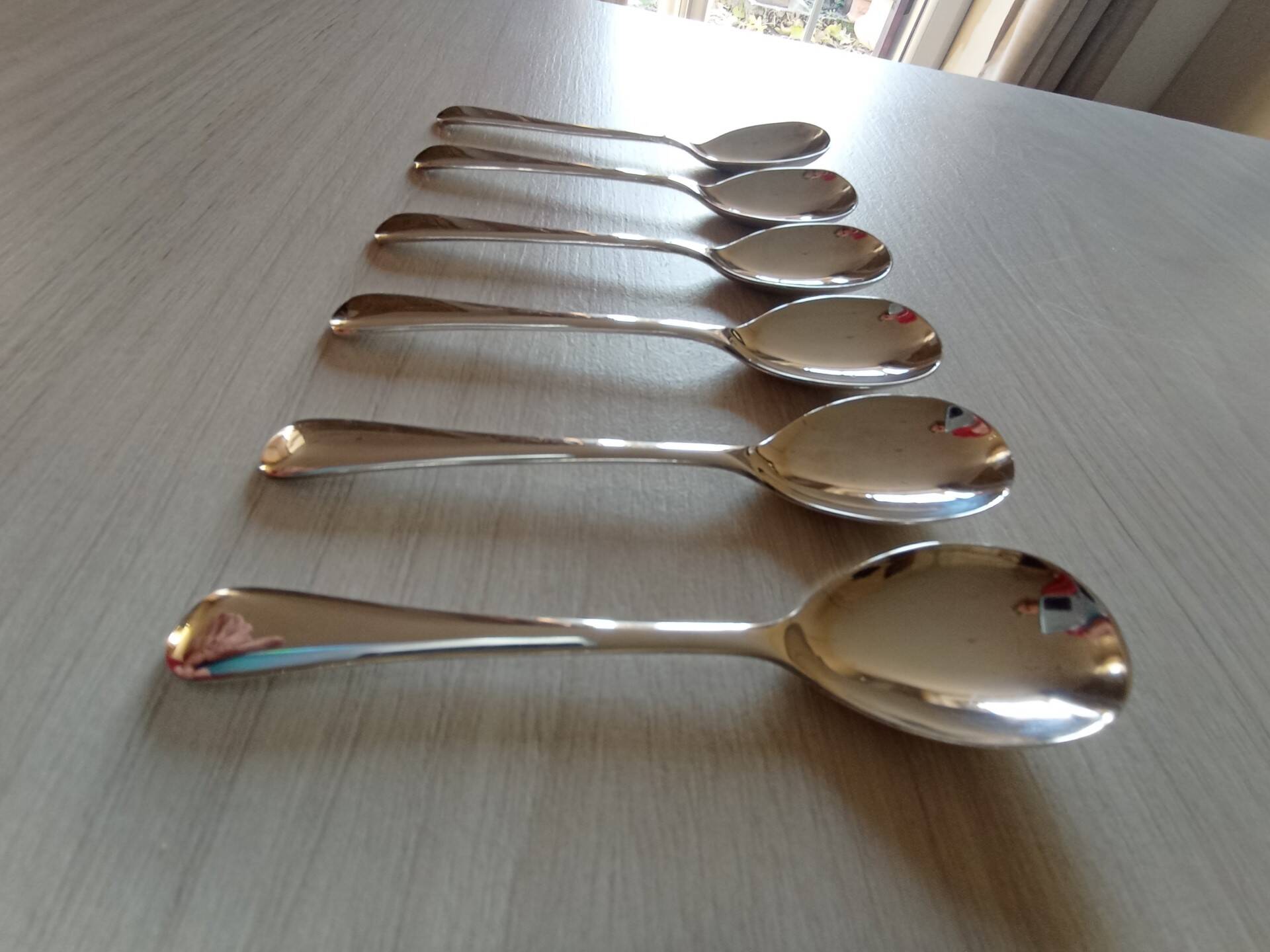 Set of 6 small silver metal spoons