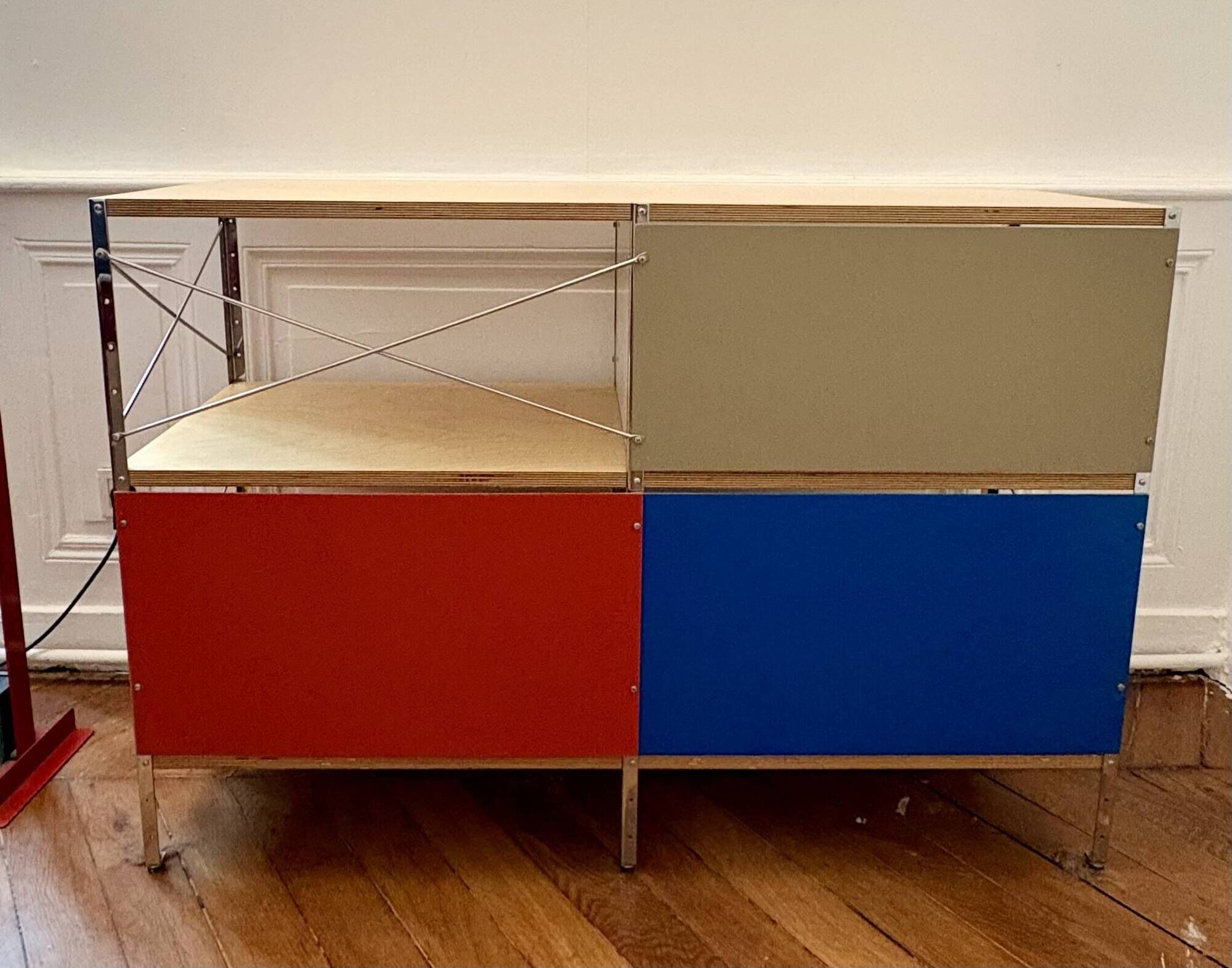 Eames Storage Unit (ESU)