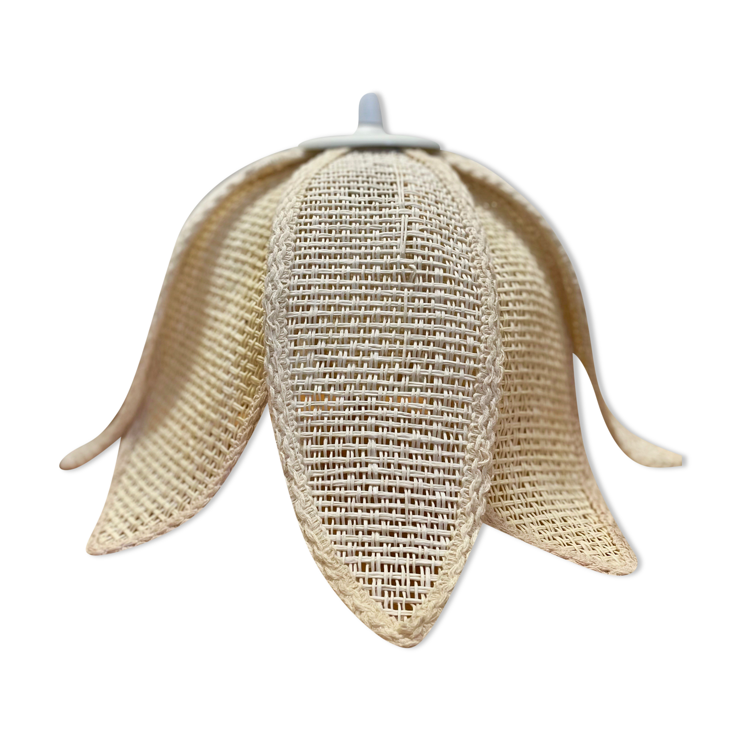 Vintage rattan lotus flower pendant lamp