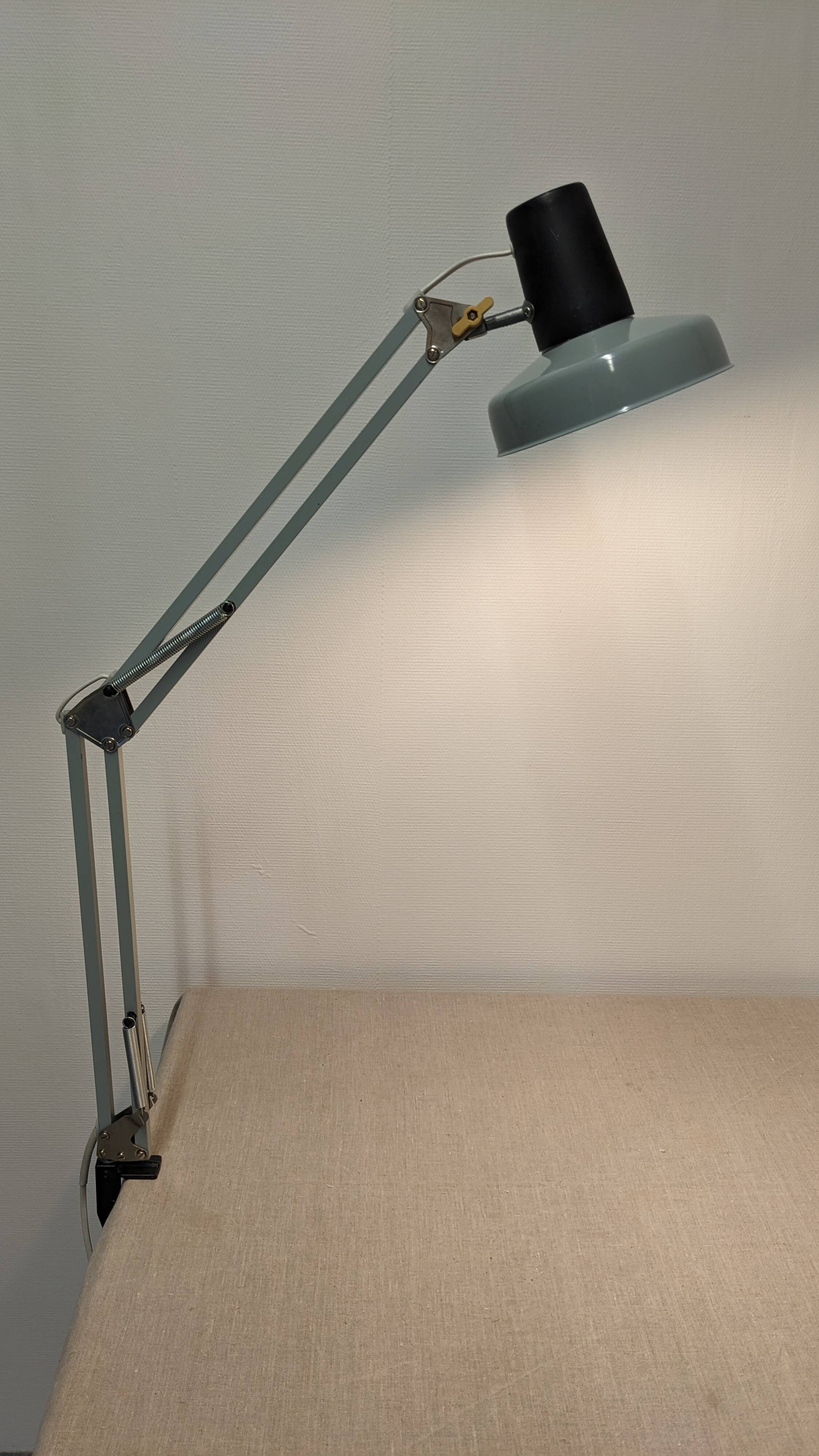 Lampe d'architecte ou de bureau articulée par Mathias, France vers 1970