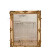 Elegant 19th century gilt mirror