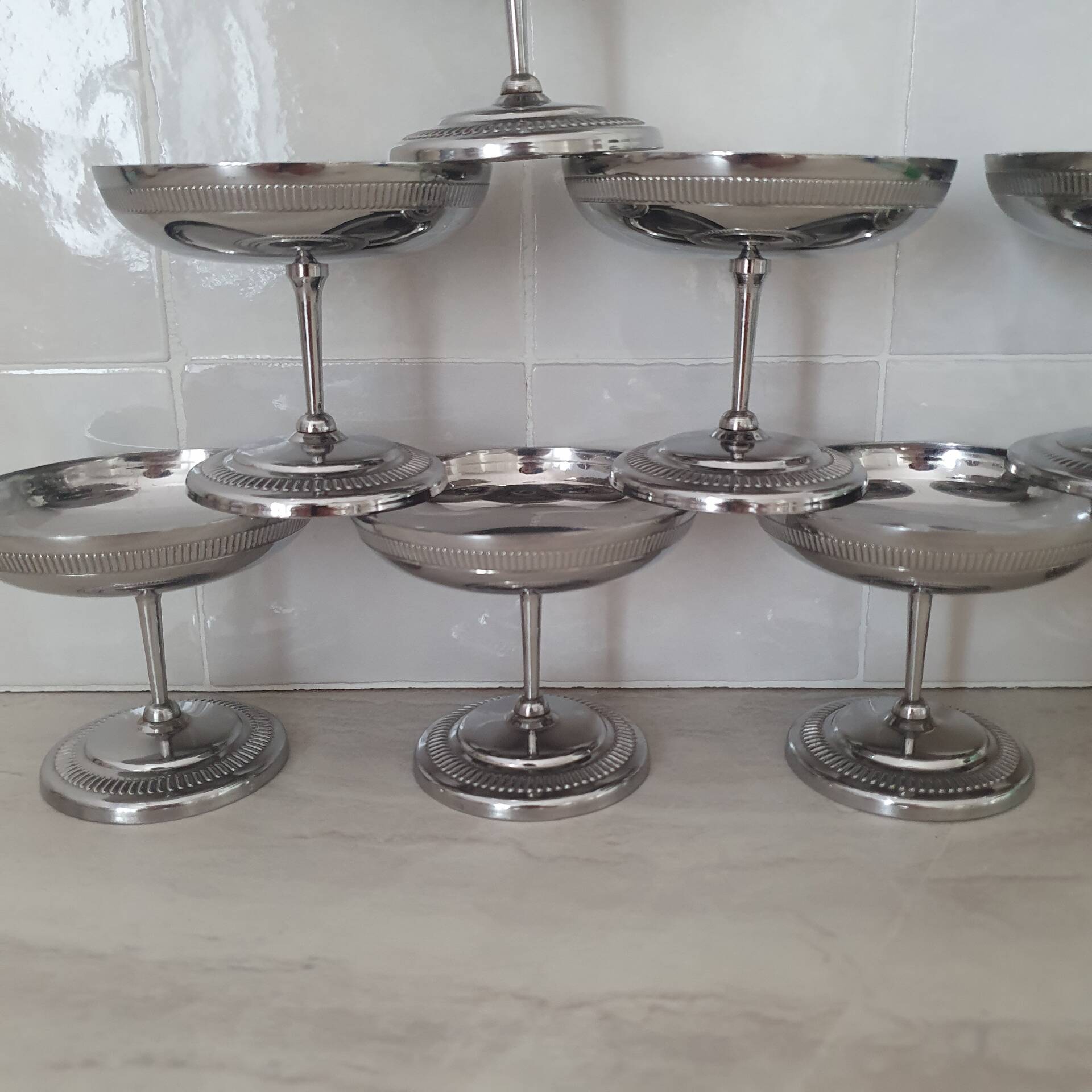 8 stainless steel 18/10 FCA style Létang and Rémi Jean Couzon cups