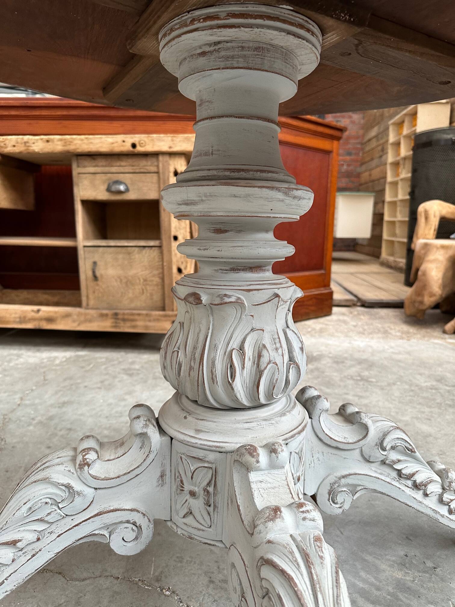 Napoleon 3 patinated mahogany table