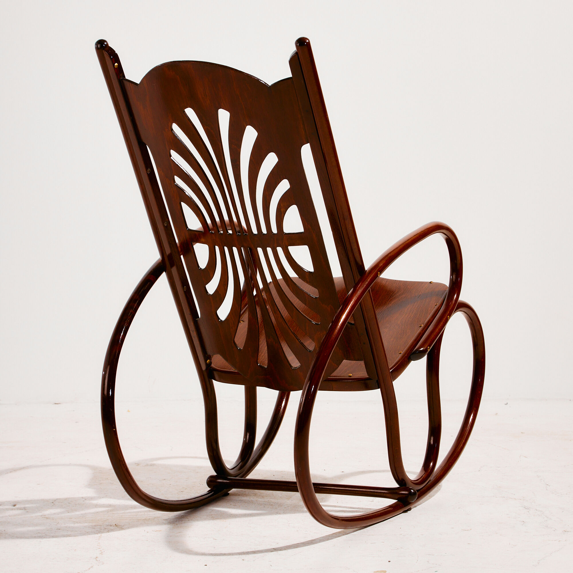 MK8961 Restored beech rocking chair by Gustav Siegel for Jacob & Josef Kohn