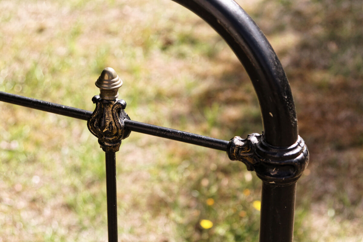 Cast iron bed, one person