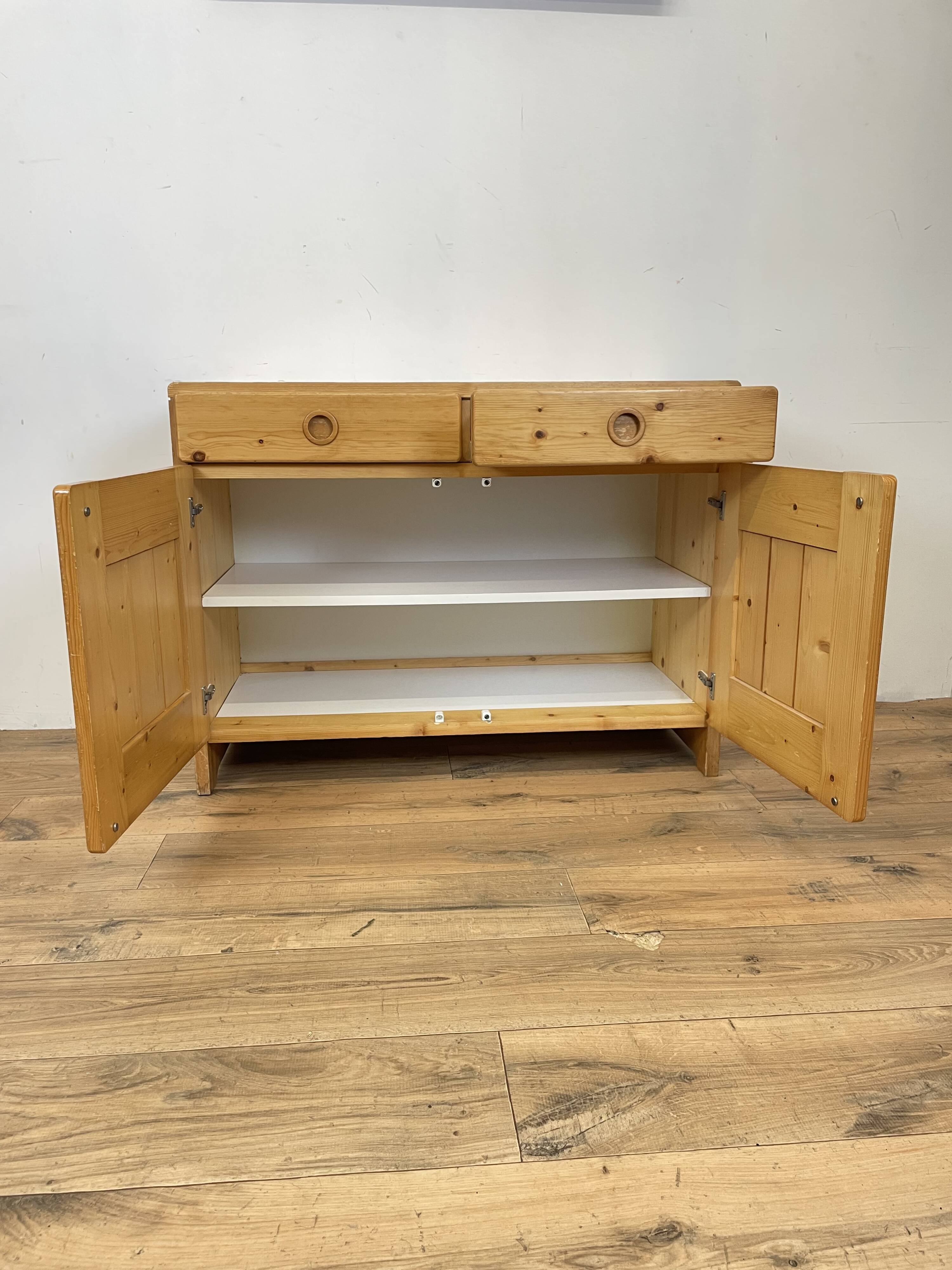 Solid pine buffet Charlotte Perriand selection
