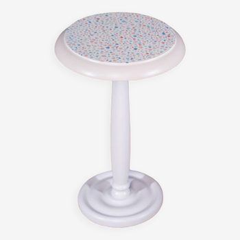 Terrazzo decor pedestal table