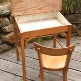 Desk and chair baumann