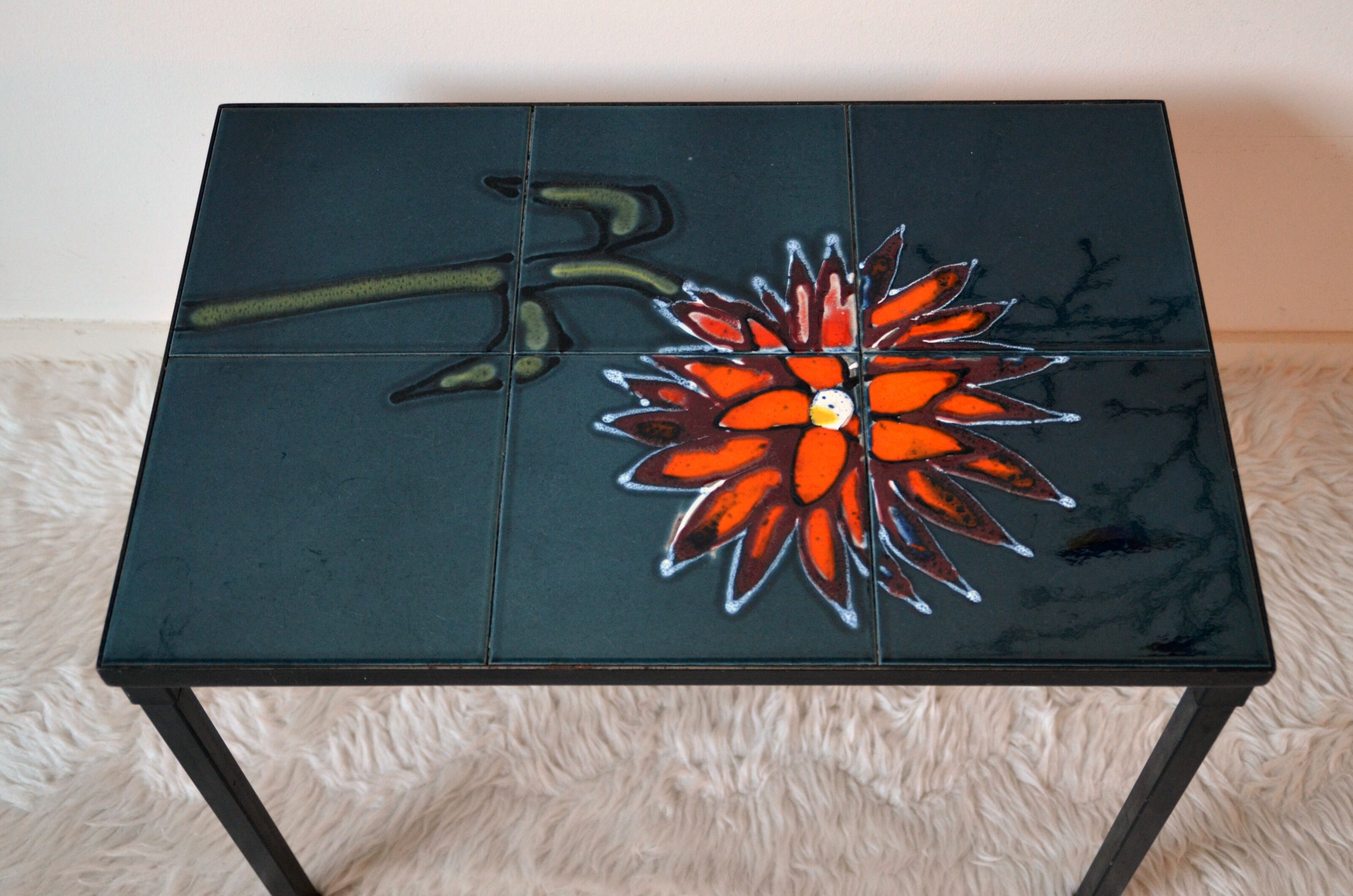 Table low steel and ceramic 50s