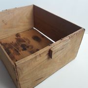 Caisse bois laiterie Charentes