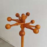 Reiner Daumiller solid pine coat rack