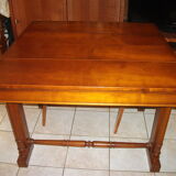 Table with a pane of cherry solid wood