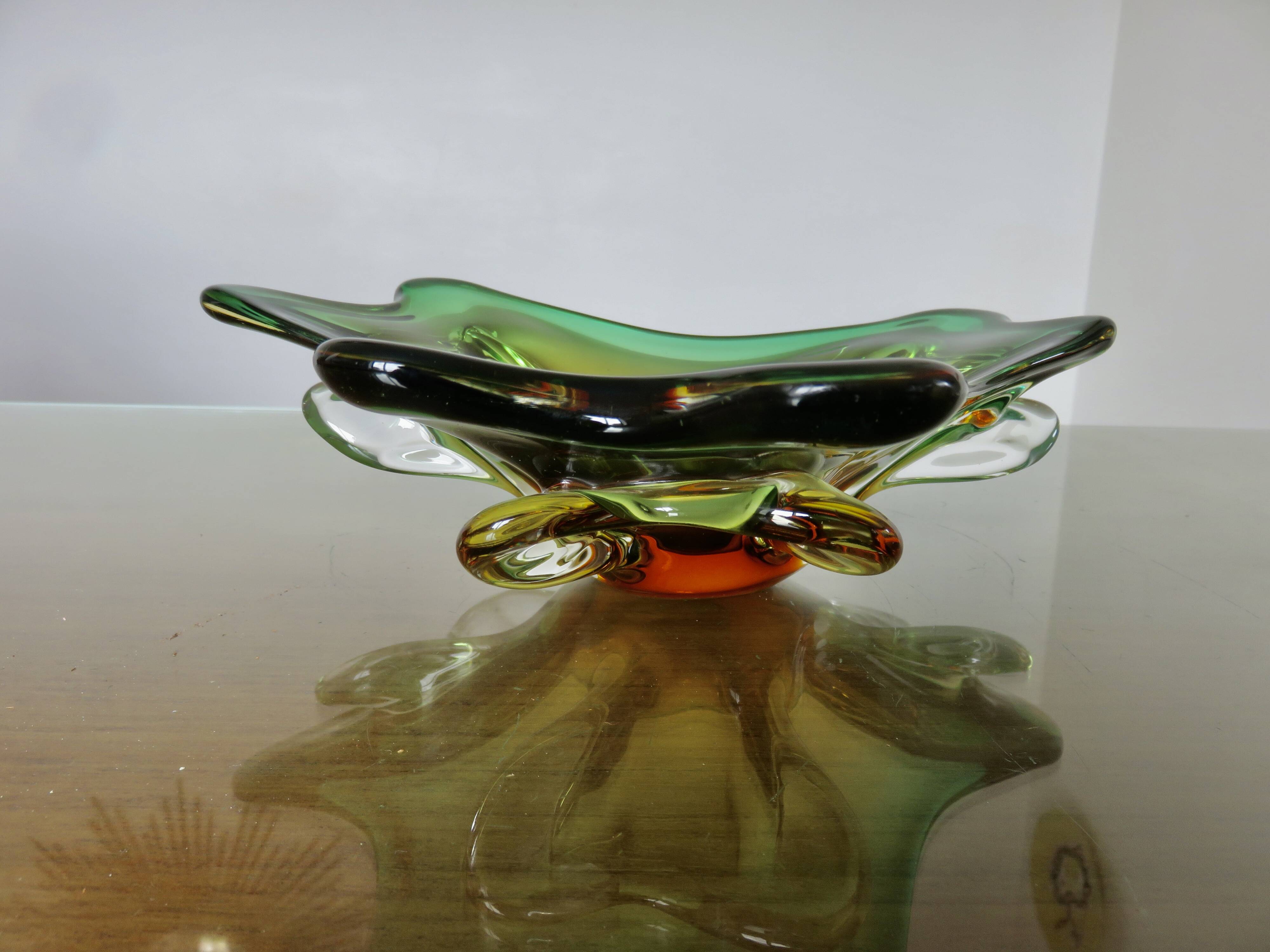 Vide poche en verre de Murano vert, ambre et transparent, années 60 70