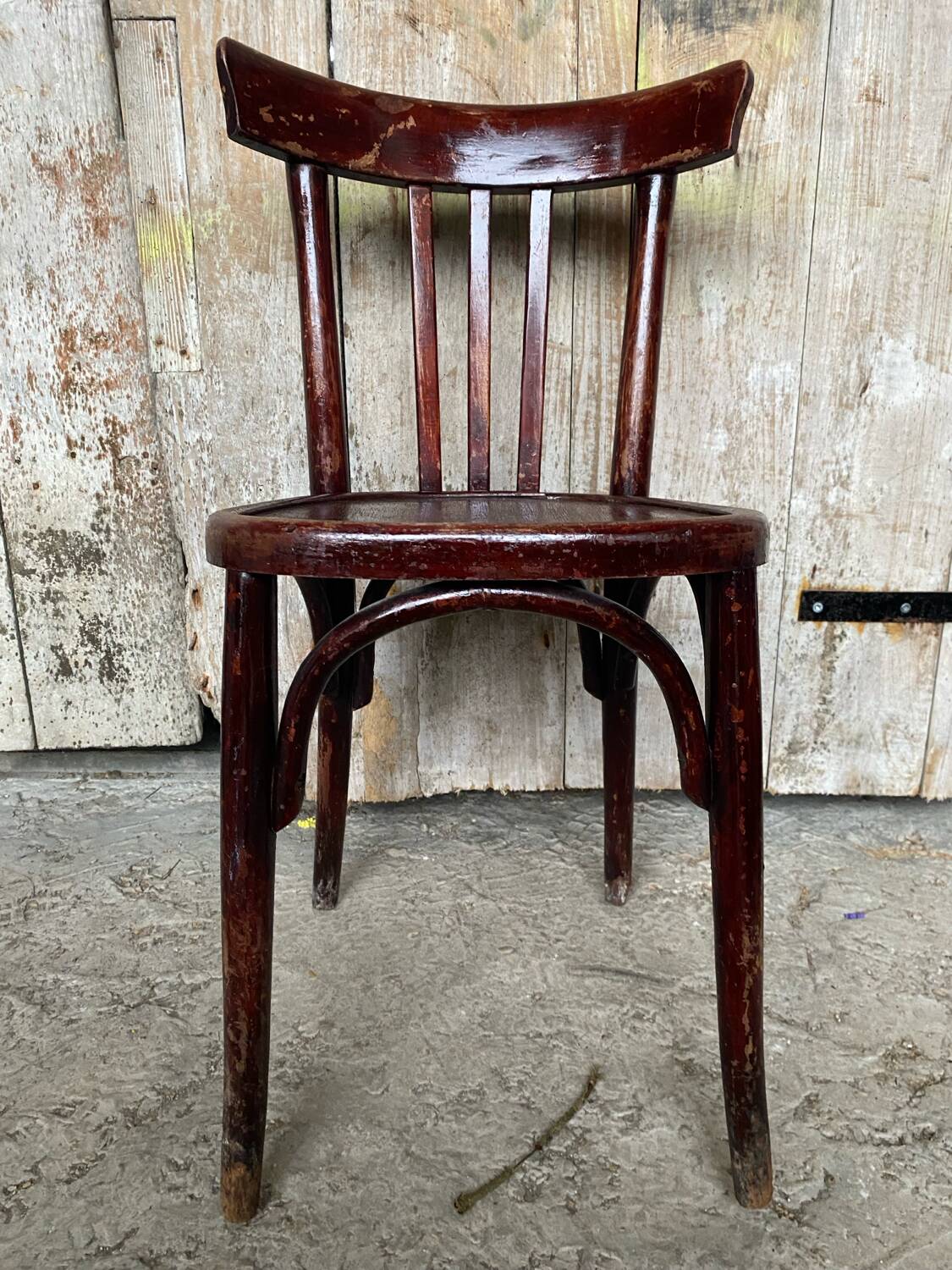 Antique bistrot chair wood curved back vintage