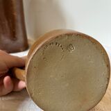 Pitcher in Berry sandstone