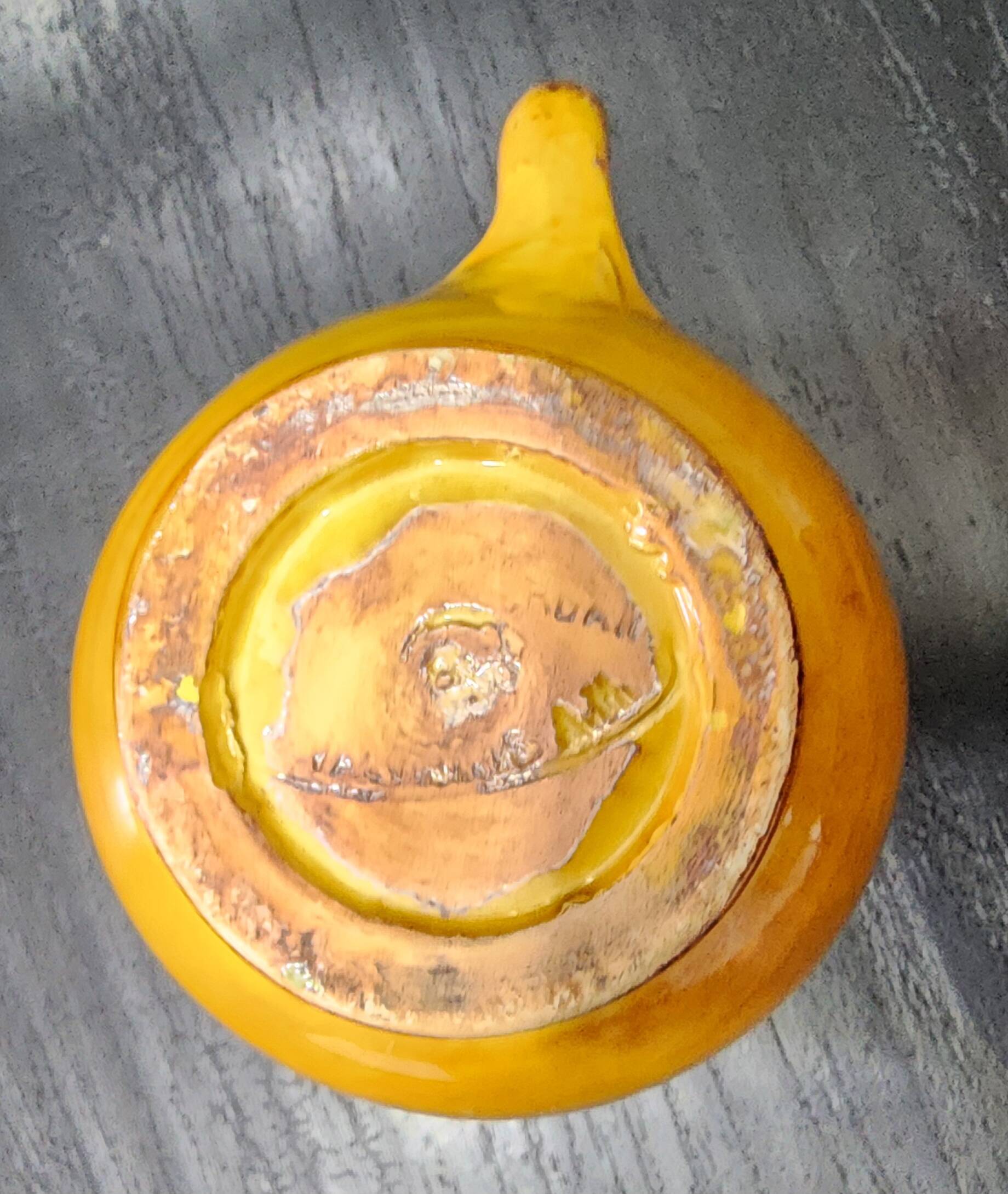 vintage ceramic water jug yellow Vallauris h10cm