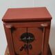 Armoirette chinoise en bois rouge