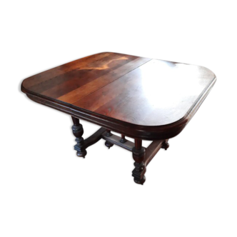 Table avec rallonges sur roulettes style ancien