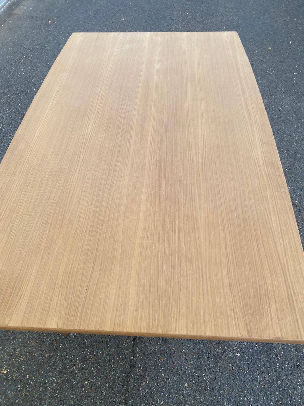 Table à manger design scandinave extensible décapée en teck brut 1960