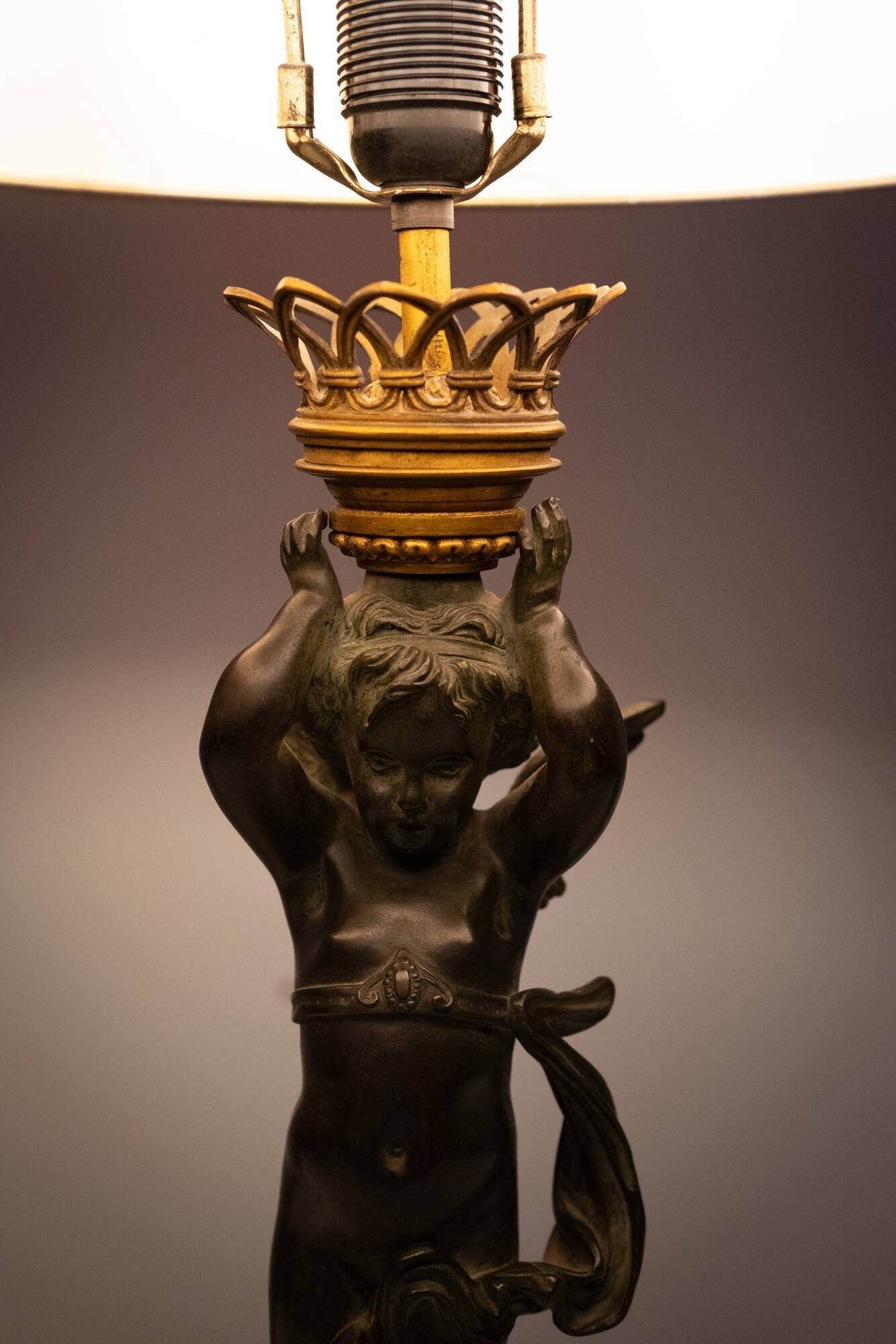 Stunning Empire Bronze Cherub Table lamp 1890s France