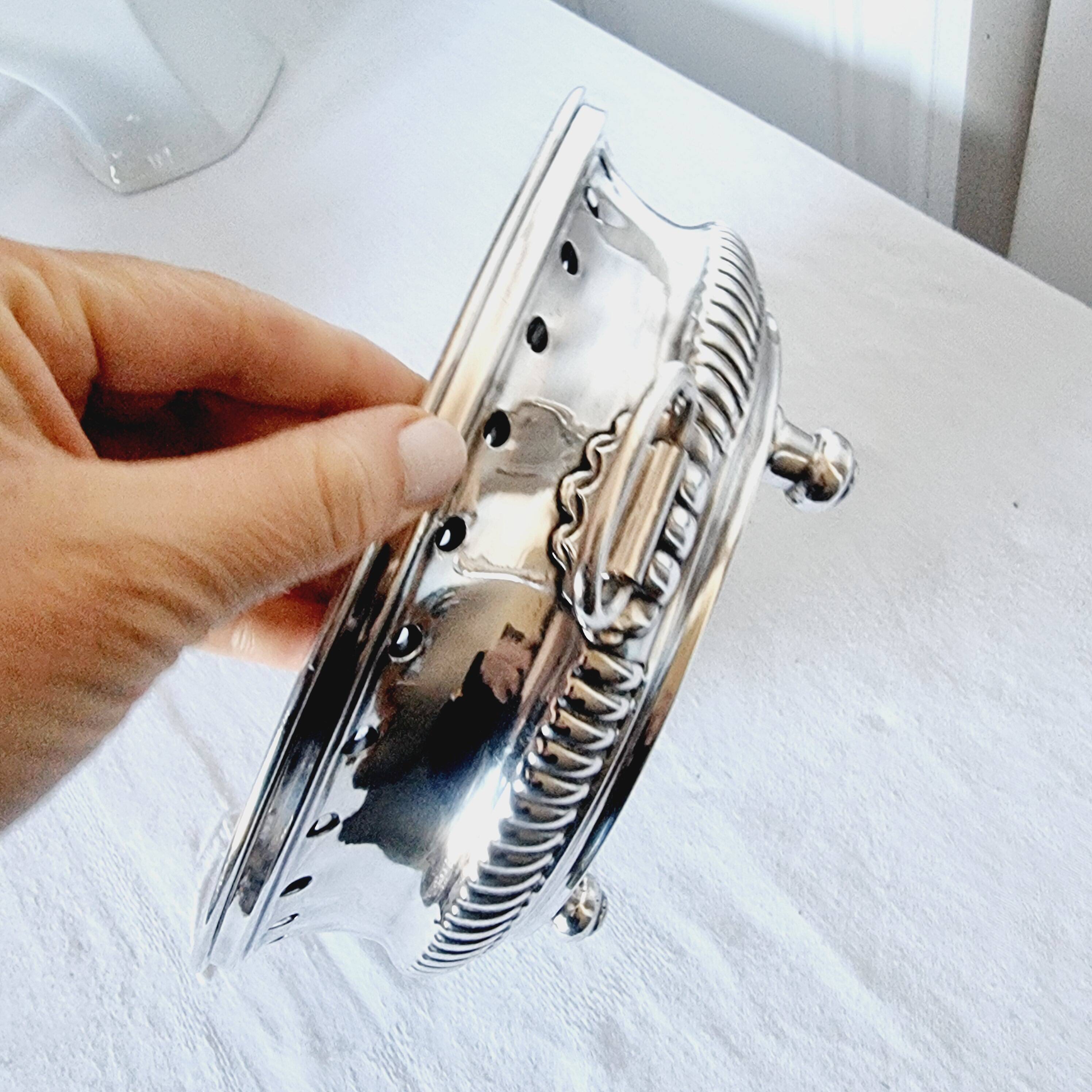 Neoclassical Style Plate Warmer Tray in Silver Metal dating from the 1950s