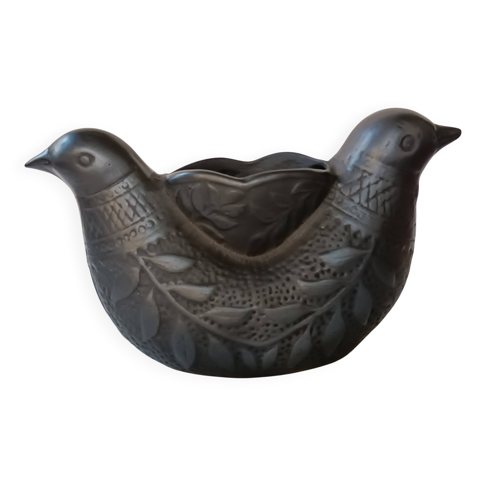 Zoomorphic vase with double birds in black clay from Marginea, Romania.