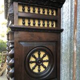 Breton bonnet cupboard in solid oak with 1 door and 1 drawer.