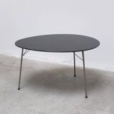 Rare 'Egg' table by Arne Jacobsen for Fritz Hansen, 1952