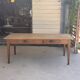Grande table de ferme.