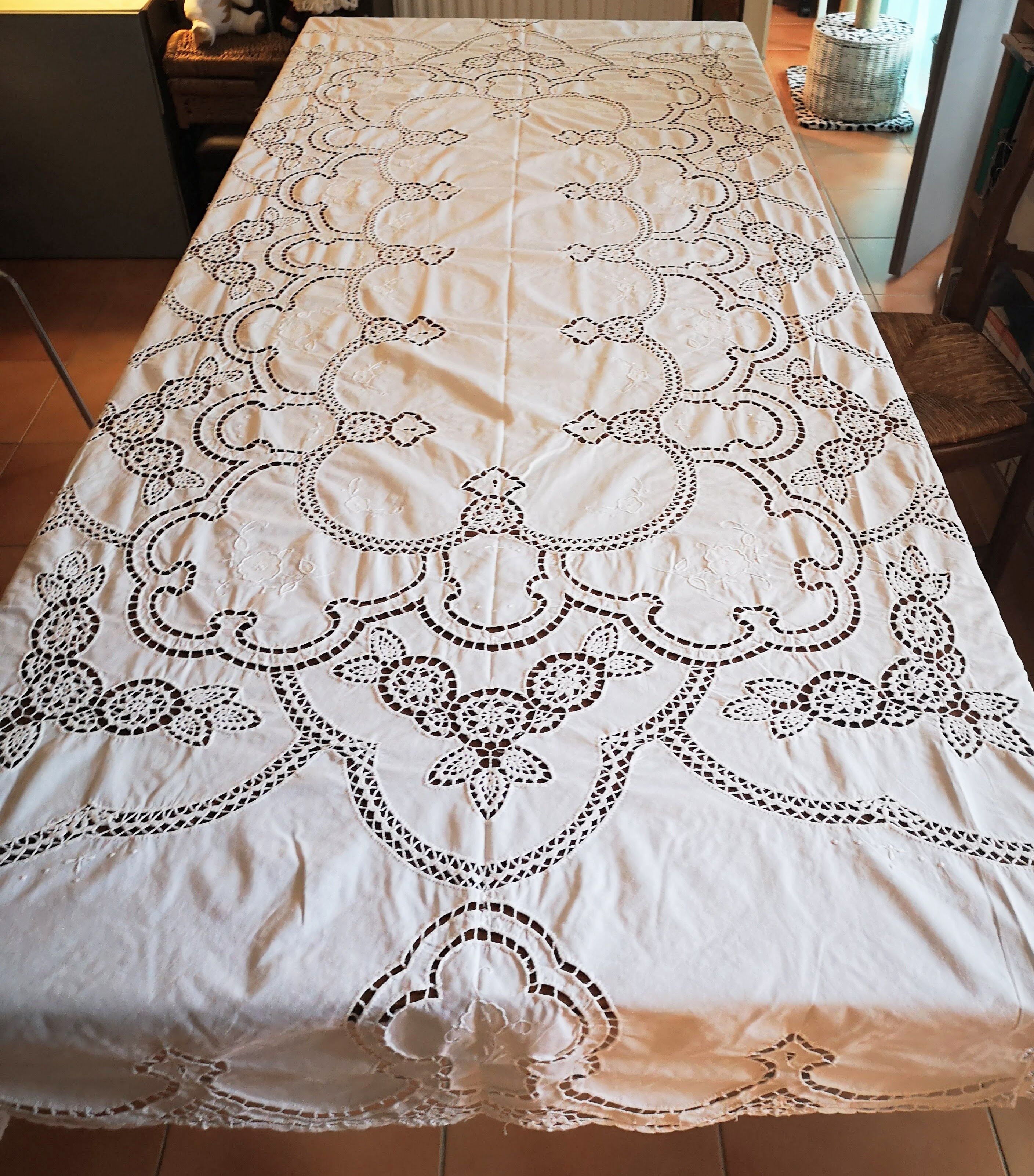 Old cotton tablecloth, lace and embroidery 160 x 240