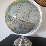 Globe terrestre vintage