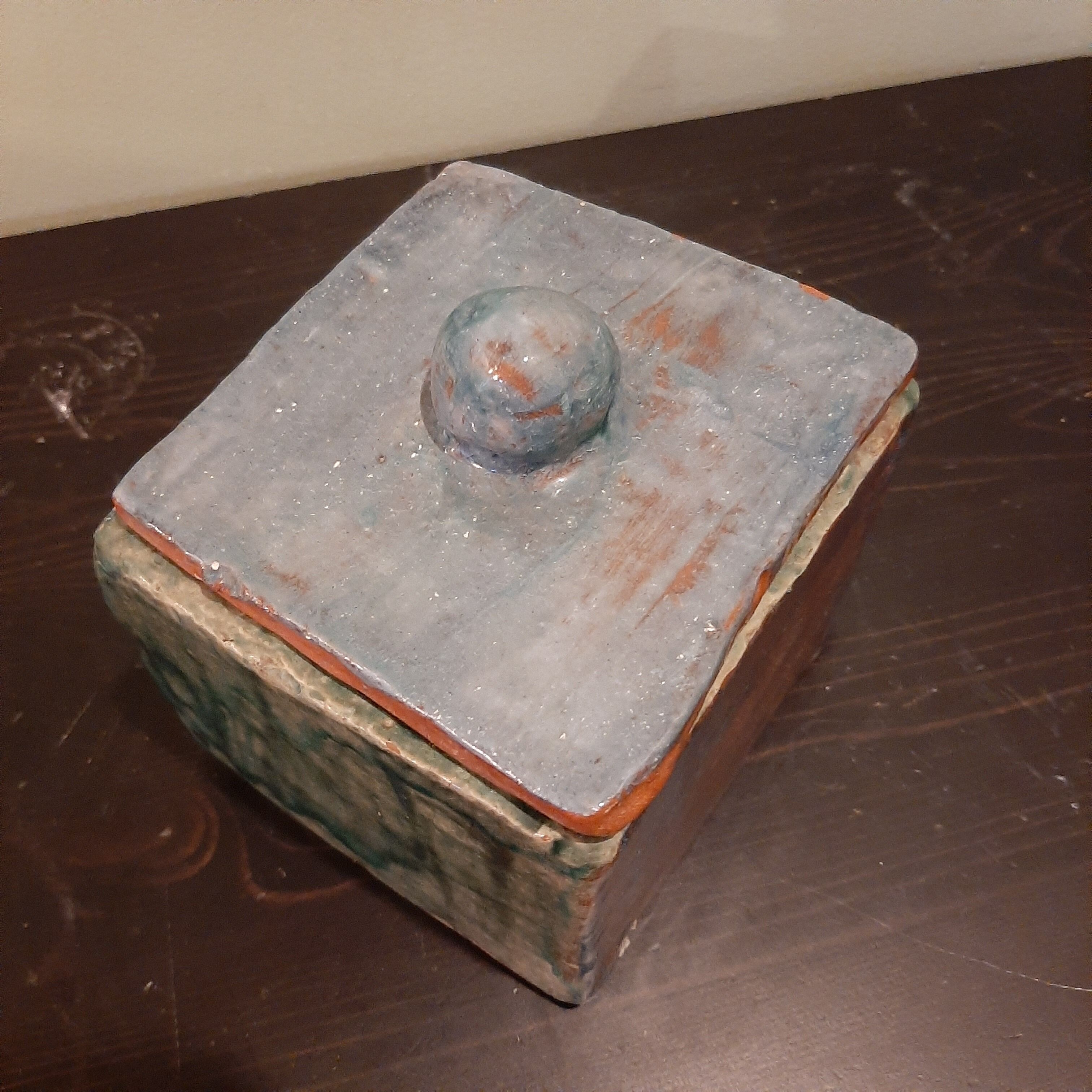 Ceramic box