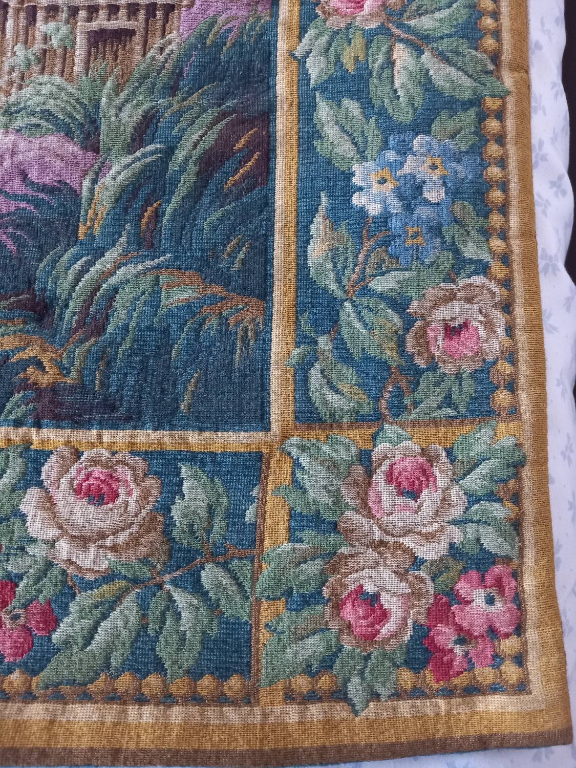 French wall tapestry Jacquard - La Filandiere