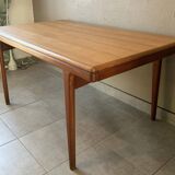 Table scandinave en teck par johannes andersen à rallonges papillon des années 60