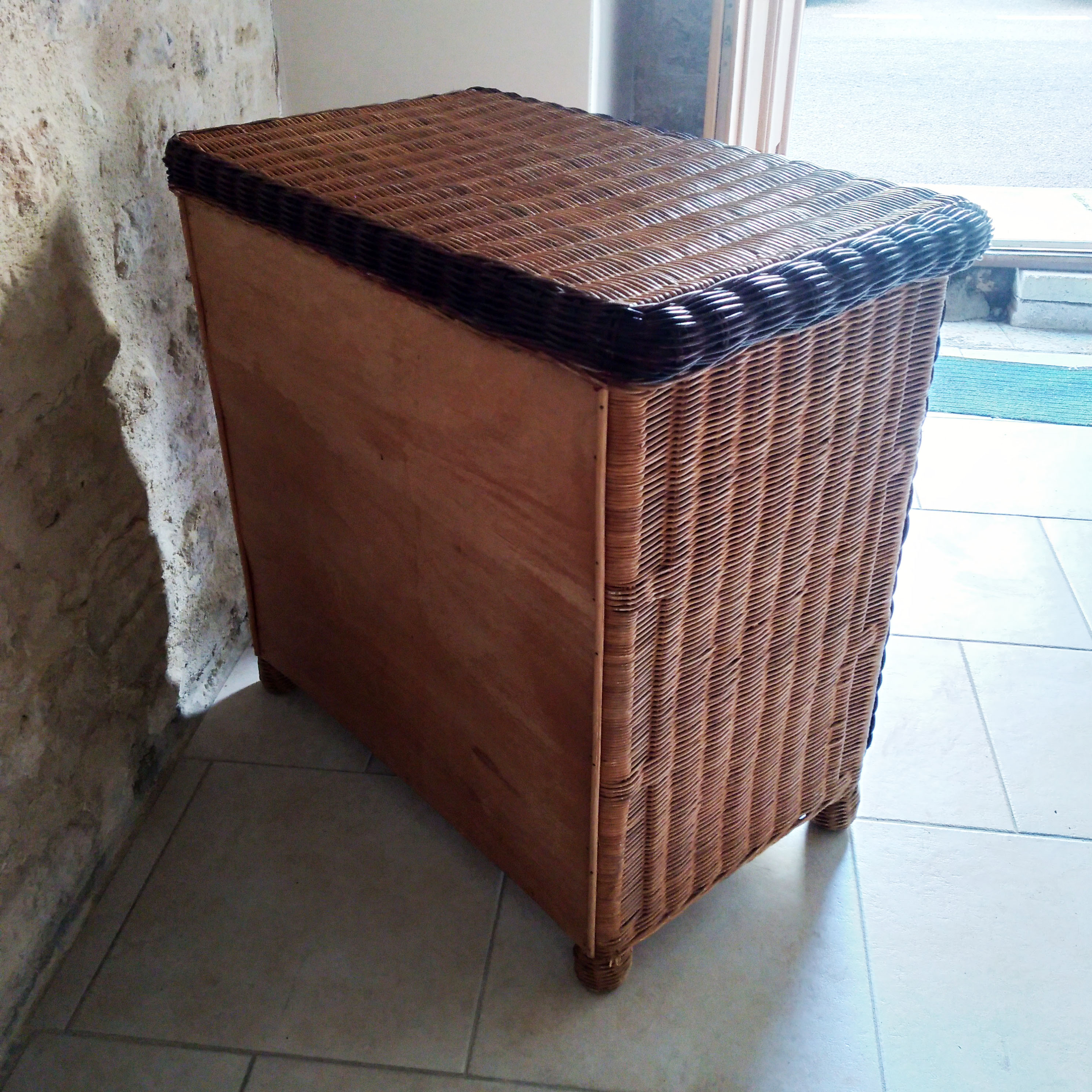Commode en rotion 1970