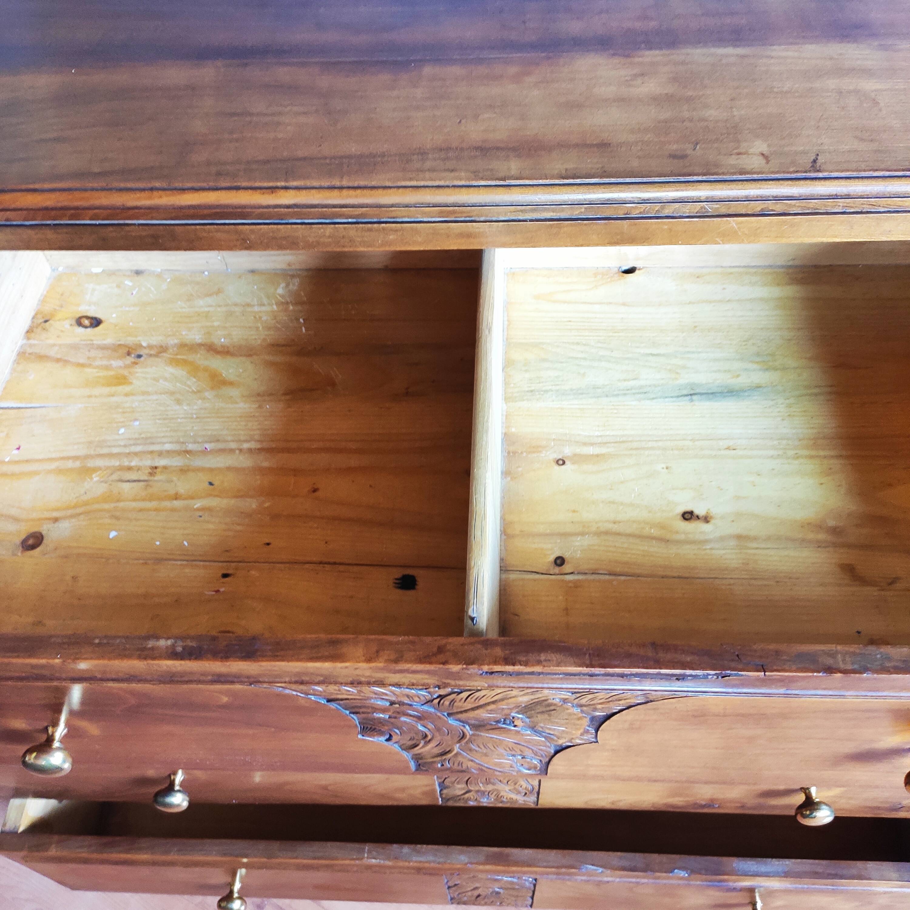 Commode Art Déco en noyer massif – années 1920-30 – grande taille