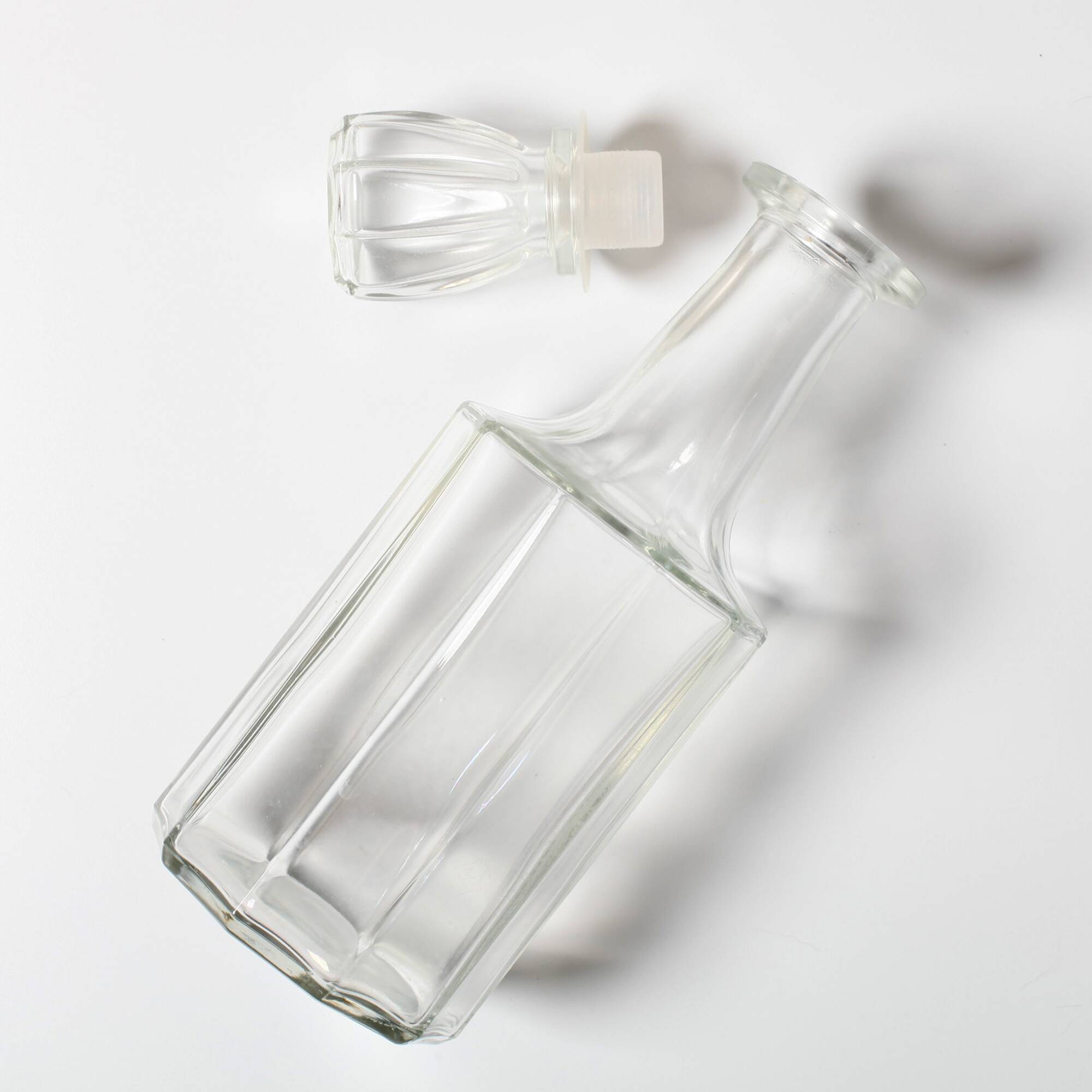 Vintage Italian Clear Glass Decanter / Marked “O.R. brevettato”